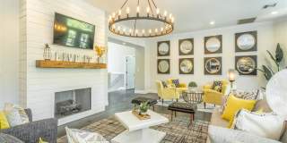 The Avenues of Lakeshore Gallery 1