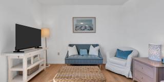 548 Washington Boulevard Gallery 5