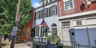 403 N QUEEN Street Gallery 2