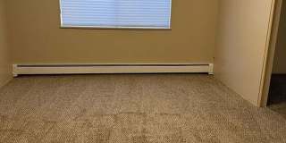 Great Condo and Location in Aurora Gallery 8