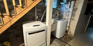 Fully Furnished 3 Bedroom Historic Home in Minneapolis Gallery 17