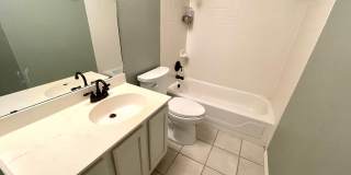Well-Maintained 3 bedroom, 2 bathroom in Northwood Gallery 26