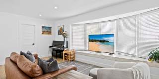 ***NO HOA - Move In Today*** Coastal Elegance Awaits! Stunning 5-Bedroom Home in Prime Fort Lauderdale Location Gallery 10