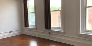 126 MARKET Street Gallery 22