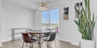 Stunning 3-bedroom, 4-bathroom townhouse! Gallery 6