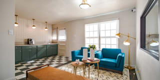 Hampton Plaza at Kessler Park Hampton Plaza at Kessler Park Gallery 31