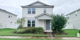 Spacious 4-Bedroom Home with 3 Full Baths & Walk-In Closets in Every Bedroom! Gallery 1