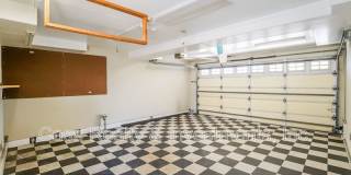 522 Washington Street Gallery 15
