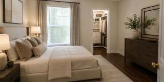 Gorgeous  Forest View, Wood Floors  1/1 condo for RENT @The Crest close to UCF. Gallery 14