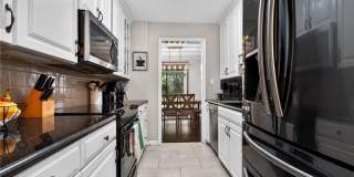 6393 Hawthorne Terrace Gallery 13