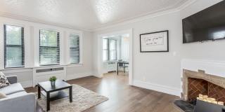 The Van Dyke in West Village Gallery 80