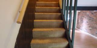 2 Bed/1 Bath overlooking Iuka Ravine Gallery 9