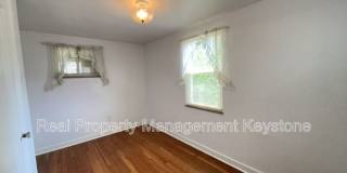 51 Taylor Street Gallery 9