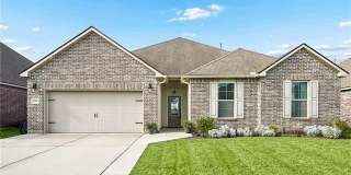 664 LAKESHORE VILLAGE Drive Gallery 1