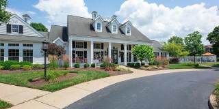 Spacious 2BR Condo with awesome amenities in Florence Gallery 1