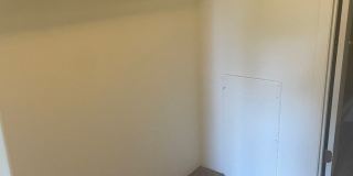 Chateau Knoll Gallery 13