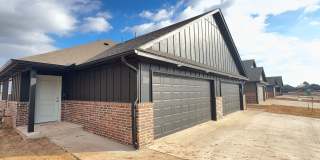 Welcome to Brand New Masonwood featuring this 3 Bedroom 2 Bath 2 Car Garage Duplex in a Great location close to the Broadway Extension and only 8 minutes from downtown OKC Gallery 1