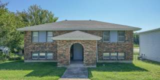 493/495 Perrey Drive - 495 Gallery 1