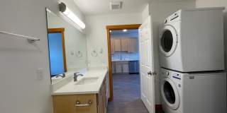 Rooming unit - ROOM for RENT with shared living spaces. WWU Students Welcome! Gallery 24