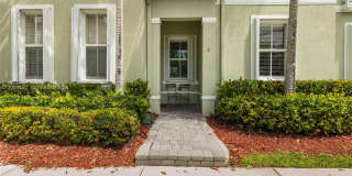 3065 SE 1st Dr Gallery 1