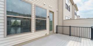 3 bedroom 3 bath townhouse in Brambleton Gallery 18