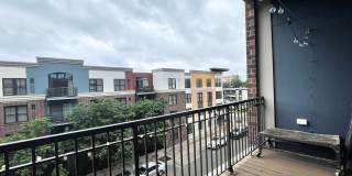 Luxury Condo Living in the Heart of Excelsior & Grand - Underground parking -Available NOW! Gallery 13