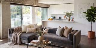 838 North Doheny Drive Gallery 1