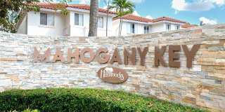 10441 Mahogany Key Cir Gallery 1