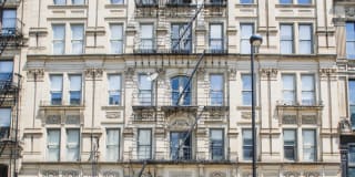 Lombardy Flats Gallery 10