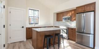 Brand New 1 Bedroom in Discovery West Neighborhood! Brand New 1 Bedroom in Discovery West Neighborhood! Gallery 8
