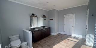 5BR/2.5 Bath in Prime 12 South | Park-Facing | Two Sunrooms | Walkable Luxury Living Gallery 42