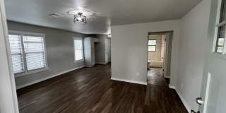 1441 Northeast 10th Street Gallery 2