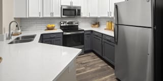 The Elliott Gallery 15