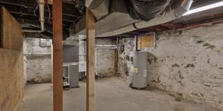 517 Schaffer Street Gallery 26