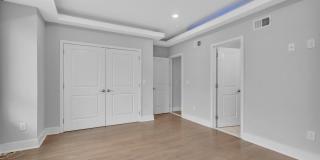 2562 FRANKFORD Avenue Gallery 21