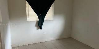 890 NW 22nd Ct Gallery 23