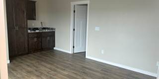 Modern New Construction 1 Bedroom / 1 Bath including Utilities Gallery 3