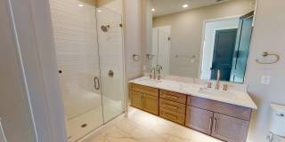 ila Hyde Park Gallery 13