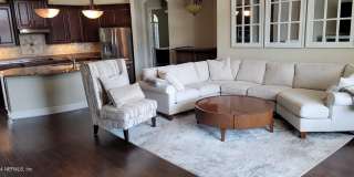 305 ELLSWORTH Circle Gallery 5