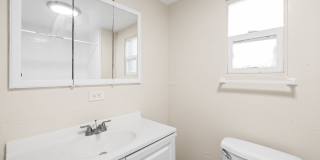 Cute 2bdrm/1bath home with a bonus room $995.00 ** Section 8 OK ** Ready June 1st Gallery 40