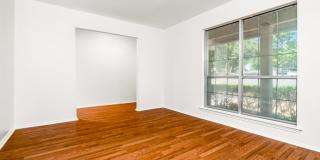 2535 Wilderness Hill Gallery 7