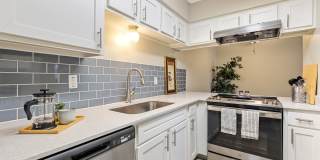 Clayton Pointe Gallery 20