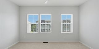 1422 Creekside Circle Gallery 16