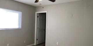 Experience this Large Cape Coral 3 bedroom 2 bath duplex with 1 car garage and screened in lanai. Gallery 13