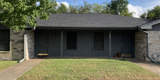 208-210 Yale Ct - 210 Gallery 1