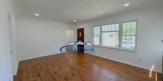 1667 N. Lagoon Avenue Gallery 5