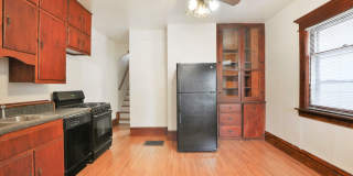 Large 5 Bedroom North Campus Townhouse - 1st house from High Street Gallery 6