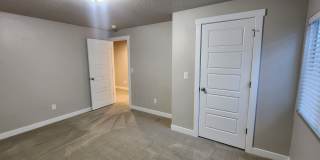 $2,000 OFF 4-bed, 3.5-bath Townhome Available Now! Gallery 31