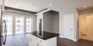 3833 N Broadway Gallery 268