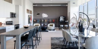 The Poplar Gallery 11